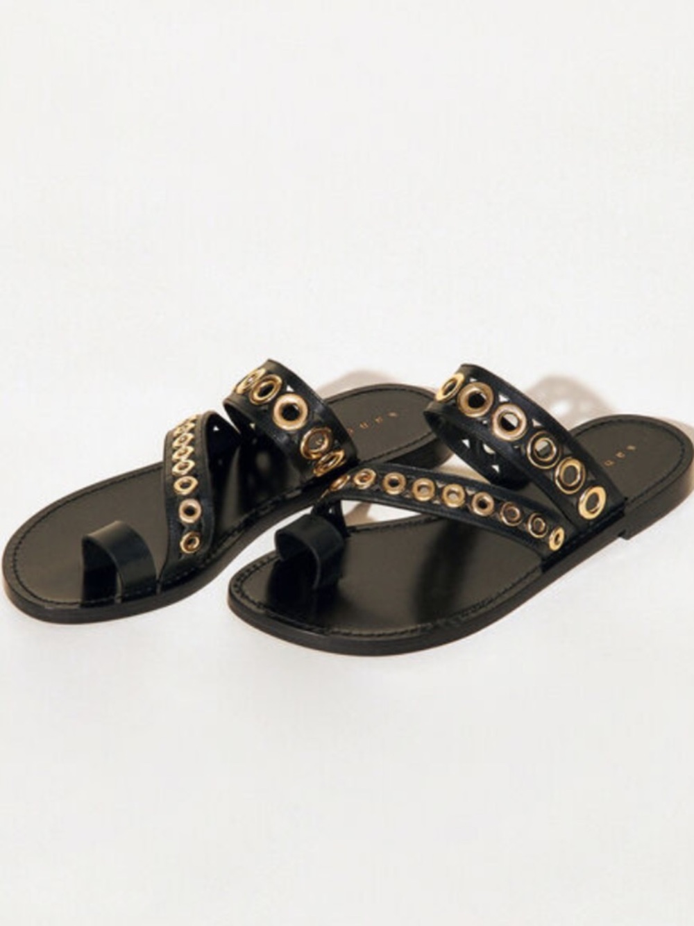 Sandro Adelie Eyelet-Embellished laser cut leather sandals Size 40 EUC